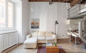 Iflat Art In The Heart Of Rome