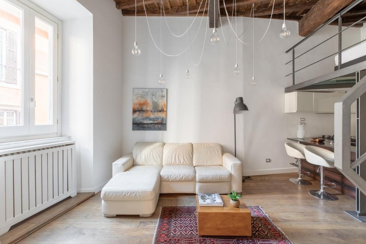 Appartamento Iflat Art In The Heart Of Roma Esterno foto