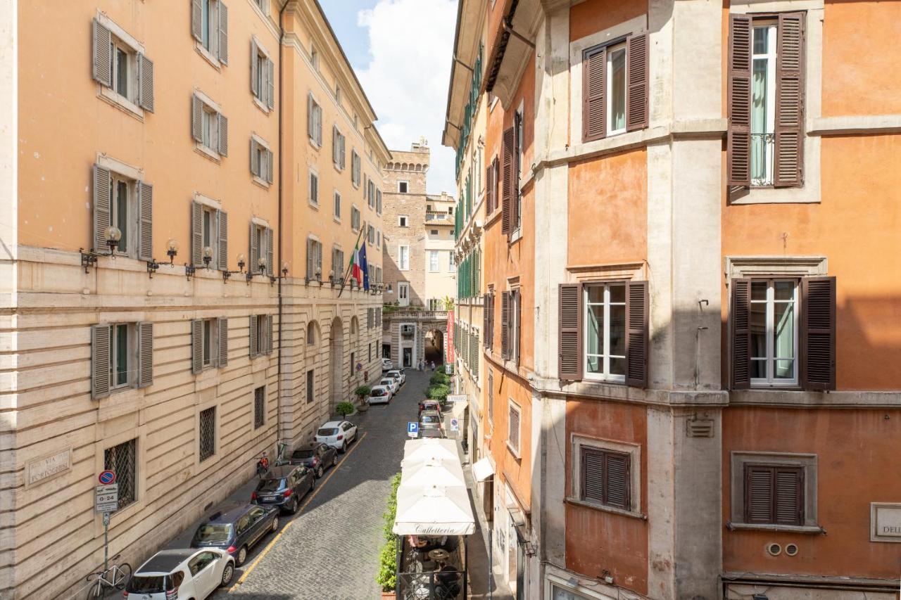 Appartamento Iflat Art In The Heart Of Roma Esterno foto