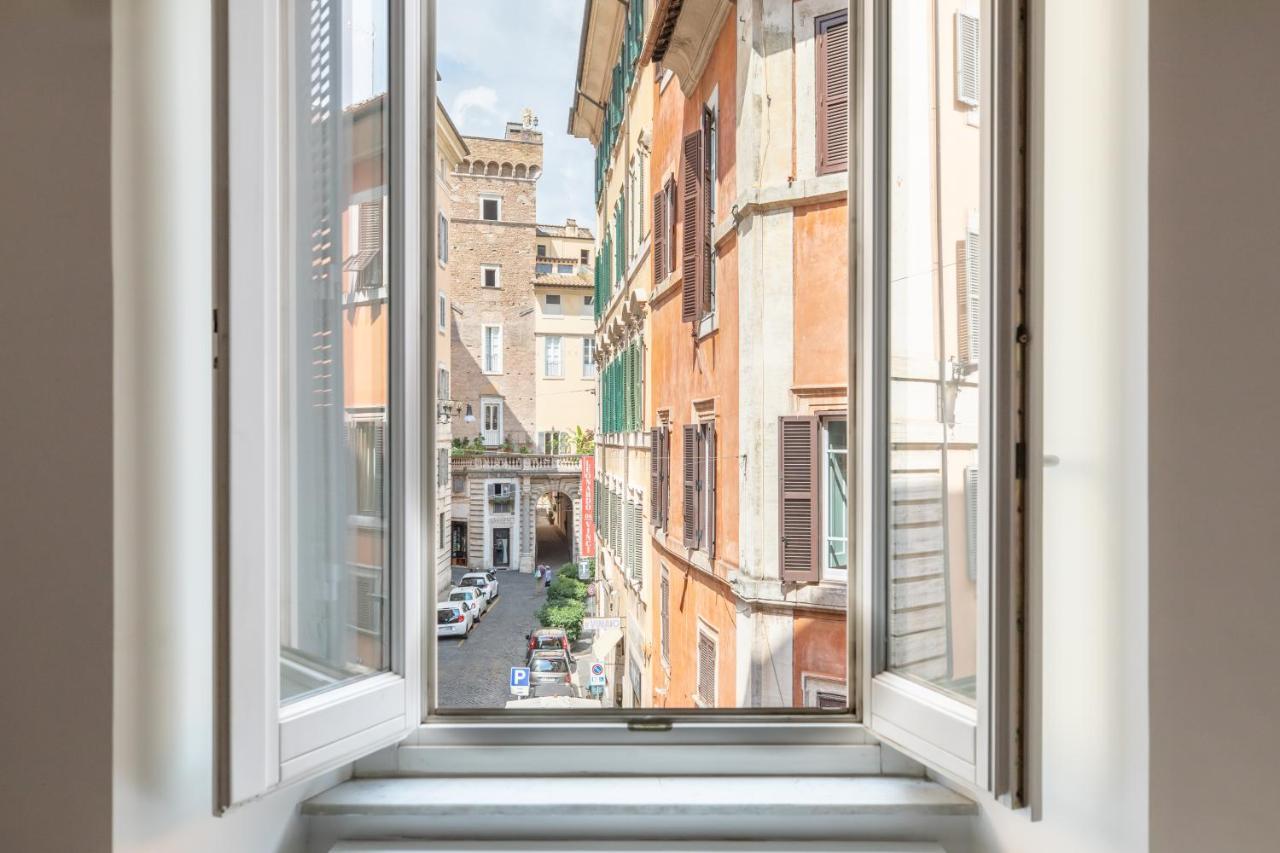 Appartamento Iflat Art In The Heart Of Roma Esterno foto