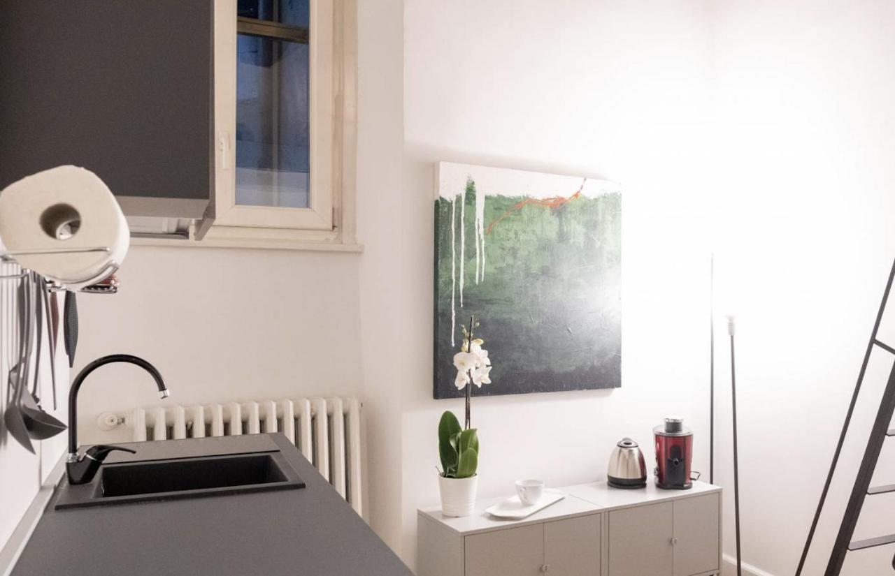 Appartamento Iflat Art In The Heart Of Roma Esterno foto